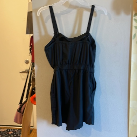 Shorts romper size small black - Picture 7 of 8